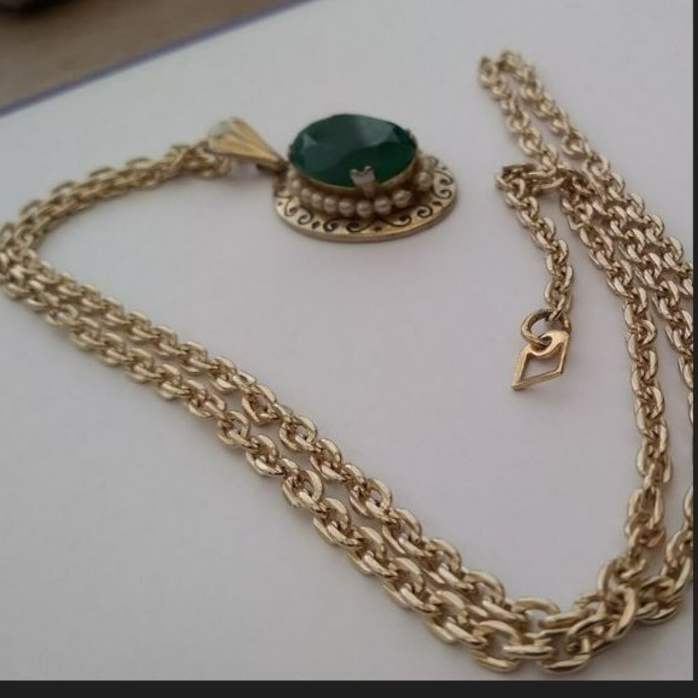 Brazilian translucent emerald with German pendant nickel silver chain 8 CTW item
